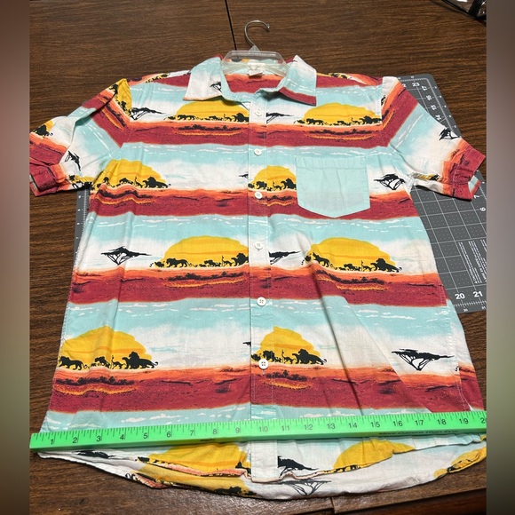 Disney Vintage Lion King Button Down Short Sleeve Shirt Mens Medium - Picture 8 of 9